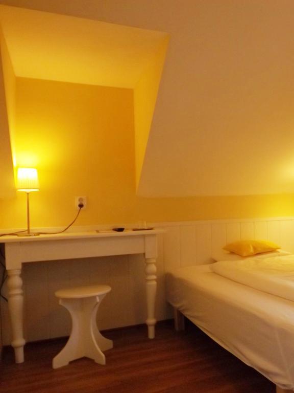 Villa Sipeky Senec Rom bilde